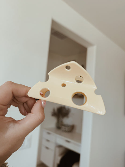 Gusteaus Cheddar Hair Clip